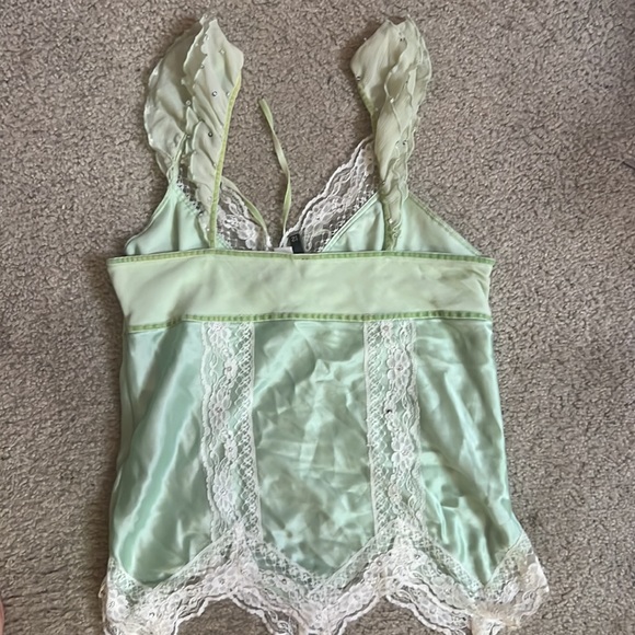 Green cami - Picture 7 of 9